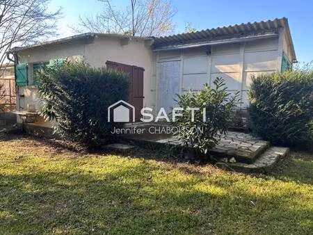 cadre exceptionnel - terrain de loisirs