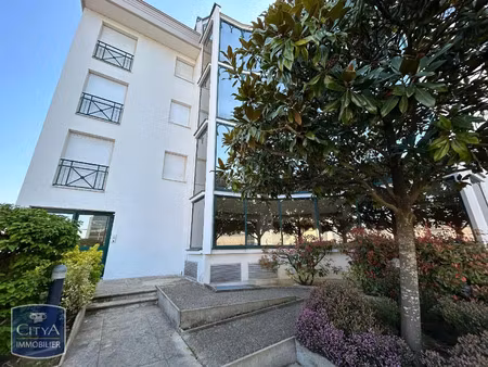 appartement à louer 2 pièces 44.56 m² - orléans (45) - 598€