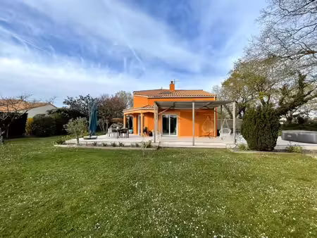 en vente maison 155 m² – 385 000 € |corsept