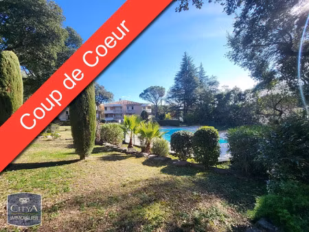 appartement à louer 1 pièce 26.4 m² - saint-raphaël (83) - 668€