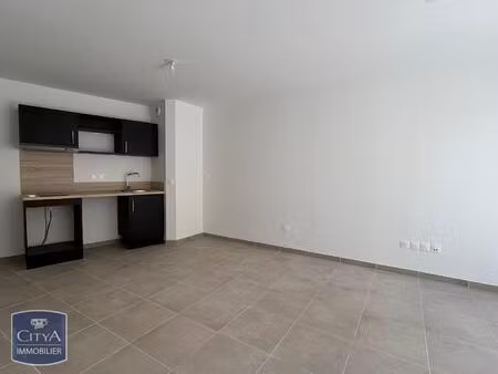 location appartement 2 pièces 45m² vias 34450