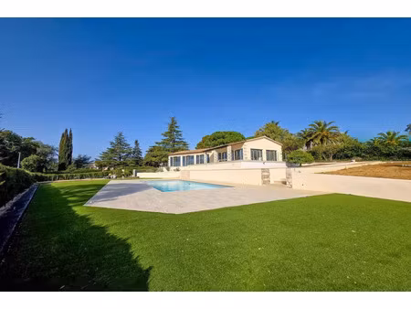 vente maison 4 pièces 130 m² biot (06410)