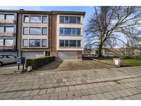 appartement te huur in brasschaat met 2 slaapkamers