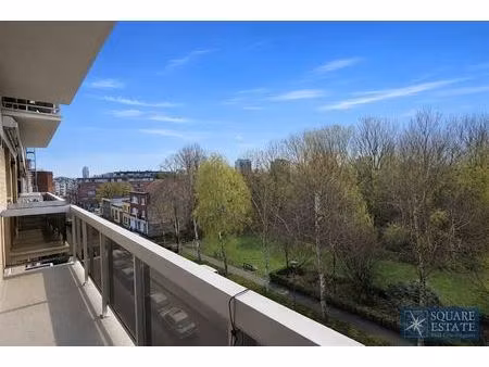 appartement te huur in sint-jans-molenbeek met 2 slaapkamers