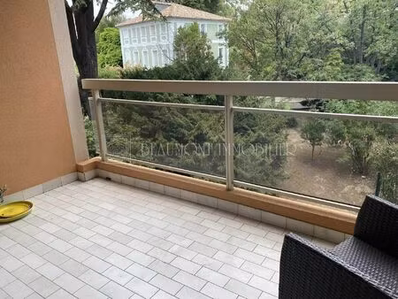 location appartement 1 pièce 37 m² à nice (06000)
