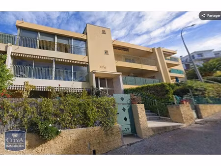 appartement à louer 3 pièces 65 m² - six-fours-les-plages (83) - 831€