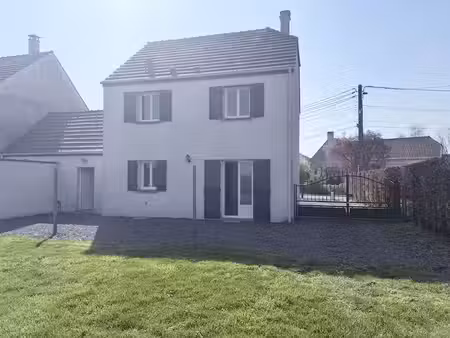 vente maison 4 pièces 90 m² à brouchy (80400)  141 000 €