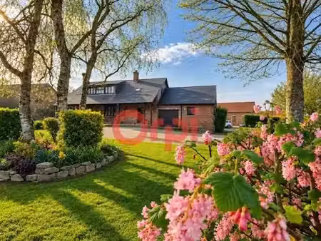 vente maison 5 pièces 148 m² à gueudecourt (80360)  139 000 €