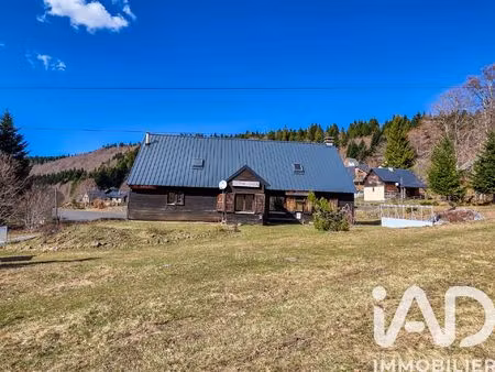 vente maison 5 pièces 120 m² prades-d’aubrac (12470)