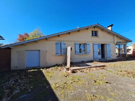 vente maison 4 pièces 102 m² à sarragachies (32400)  163 000 €