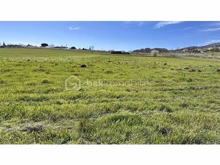 terrain constructible à vendre – env. 8 520 m² en un seul lot