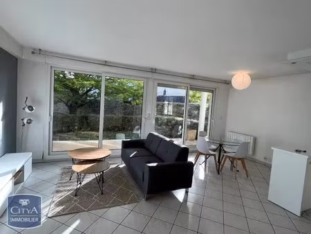 appartement à louer 2 pièces 54.43 m² - besançon (25) - 805€