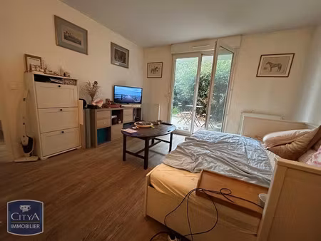 appartement à louer 2 pièces 41.92 m² - arpajon (91) - 760€