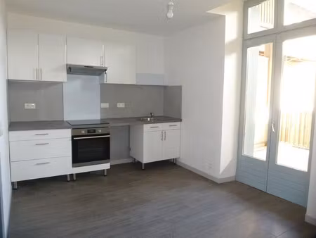 location appartement 3 pièces 71m² st donat sur l herbasse 26260