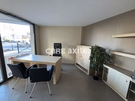 location local commercial 173m² annecy 74000