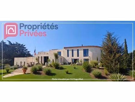 vente immeuble 800 m² arles (13200)