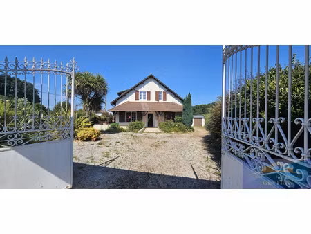 achat maison 8 pièces 198m² soumoulou 64420