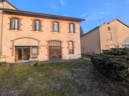 vente maison 4 pièces 250 m² à villereversure (01250)  180 000 €