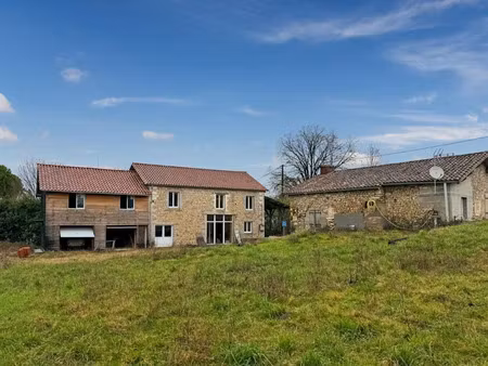 vente maison 4 pièces 165 m² à brantôme en périgord (24310)  189 000 €
