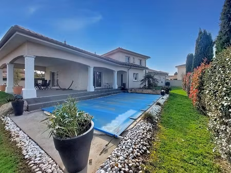 maison 5 pièces - 167 m²