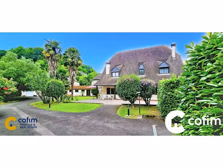 achat maison 9 pièces 264m² laroin 64110