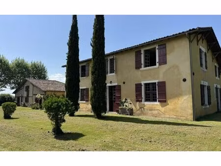 achat maison 8 pièces 275m² hagetmau 40700