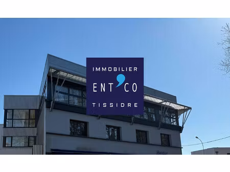 location local professionnel 140m² agen 47000