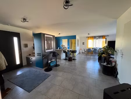 vente maison 6 pièces 142 m² à saint-georges-sur-la-pree (18100)  201 852 €