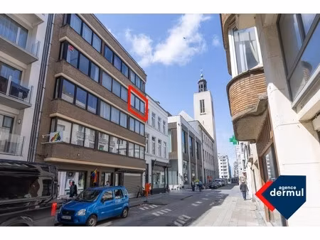 appartement te koop in oostende met 1 slaapkamer