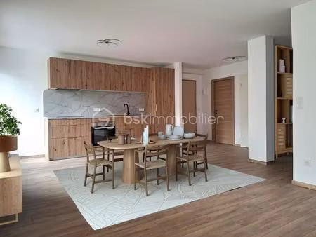 appartement de 65 69 m² à annecy