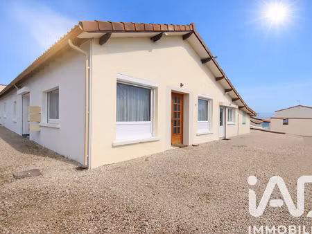 vente maison 8 pièces 239 m² à chassors (16200)  219 900 €