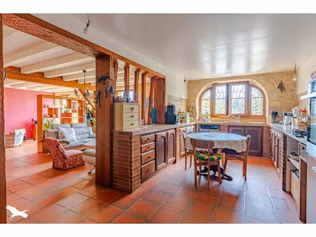 vente maison 6 pièces 152 m² le tourne (33550)