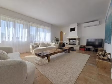 maison traditionnelle de 90 70 m² à ploemeur