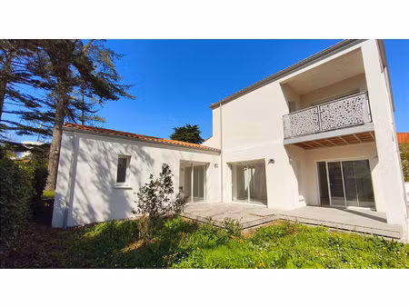 vente maison 5 pièces 124 m² saint-georges-de-didonne (17110)