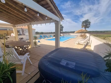 vente maison 14 pièces 291 m² le gicq (17160)