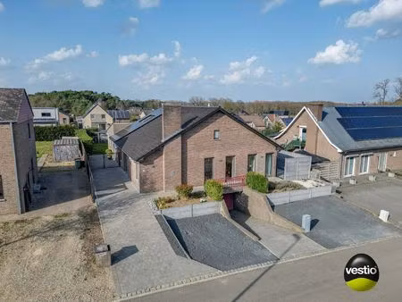 gerenoveerde  energiezuinige woning met kangoeroewoning op toplocatie!