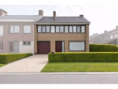 ruime half open bebouwing op 312 m² | garage | tuin