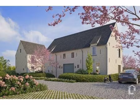 energiezuinige  landelijke woning in groen wooncollectief