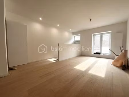 maison traditionnelle de 160 m² à lesquin