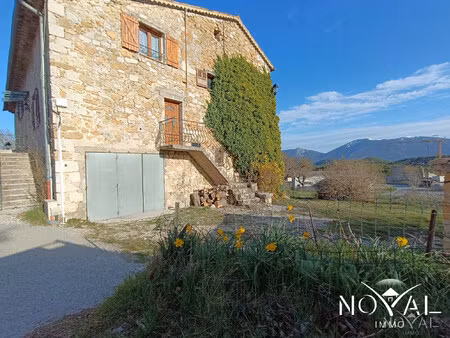 location appartement 3 pièces 42m² peyroules 04120