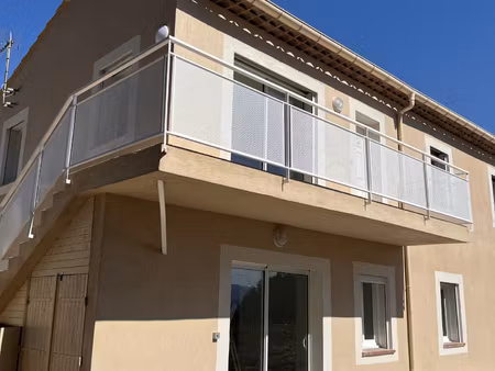 location appartement 4 pièces 80m² belcodene 13720