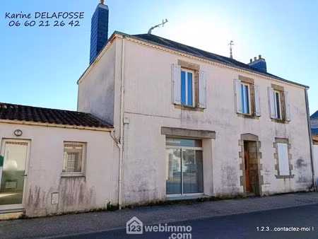 vente maison 9 pièces 195 m² à nieul-le-dolent (85430)  228 800 €