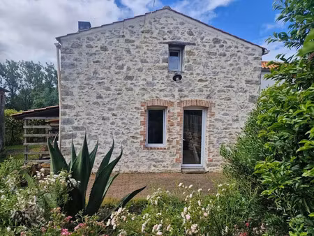 vente maison 4 pièces 104 m² à legé (44650)  218 990 €