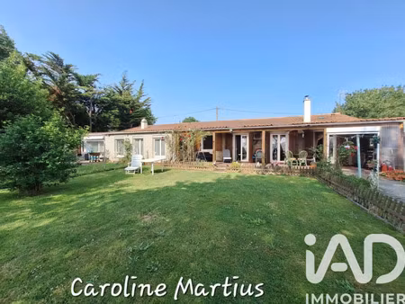 vente maison 8 pièces 195 m² charron (17230)