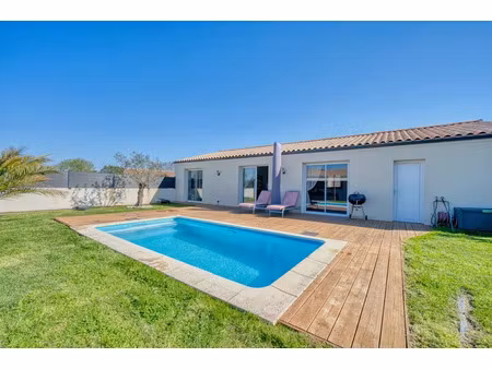 vente maison 4 pièces 95 m² saint-agnant (17620)