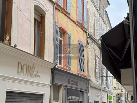 vente immeuble 10 pièces 267 m2 à apt