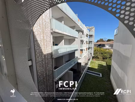 appartement trois pièces 59.20 m2 - merignac