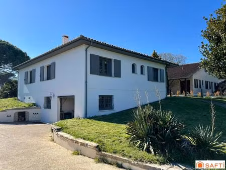 centre ville a pied / quartier residentiel calme