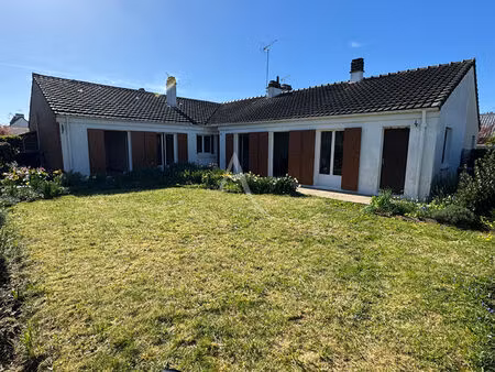 vente maison 5 pièces  98.67m²  maurepas
