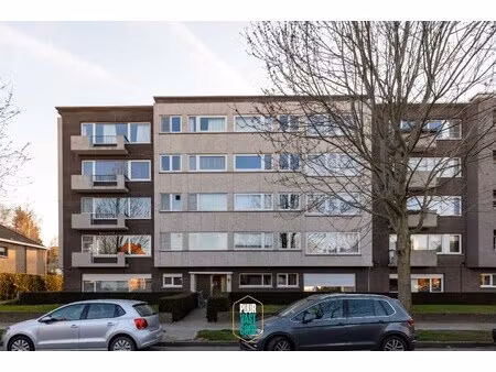 appartement te koop in sint-andries met 2 slaapkamers